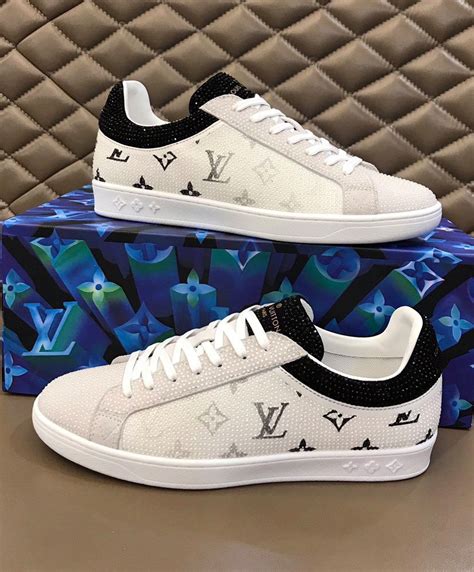 louis vuitton white sneakers price